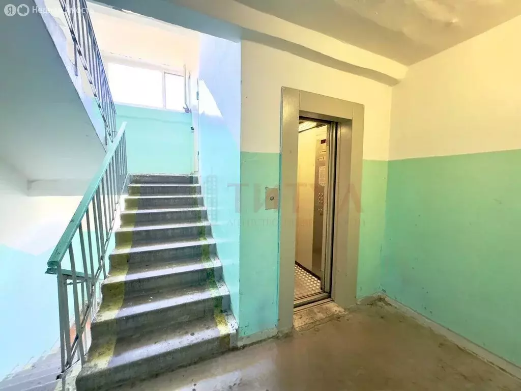 2-комнатная квартира: Старый Оскол, микрорайон Макаренко, 36 (39 м) - Фото 0