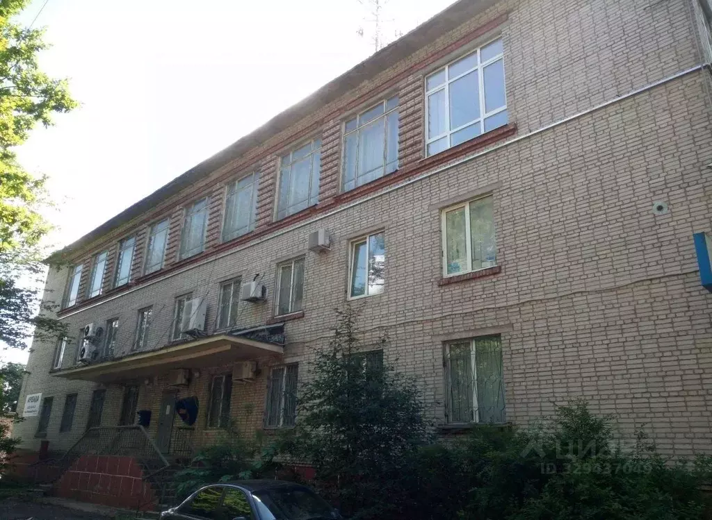 Офис в Ленинградская область, Волхов ул. Александра Лукьянова, 14 (70 ... - Фото 1