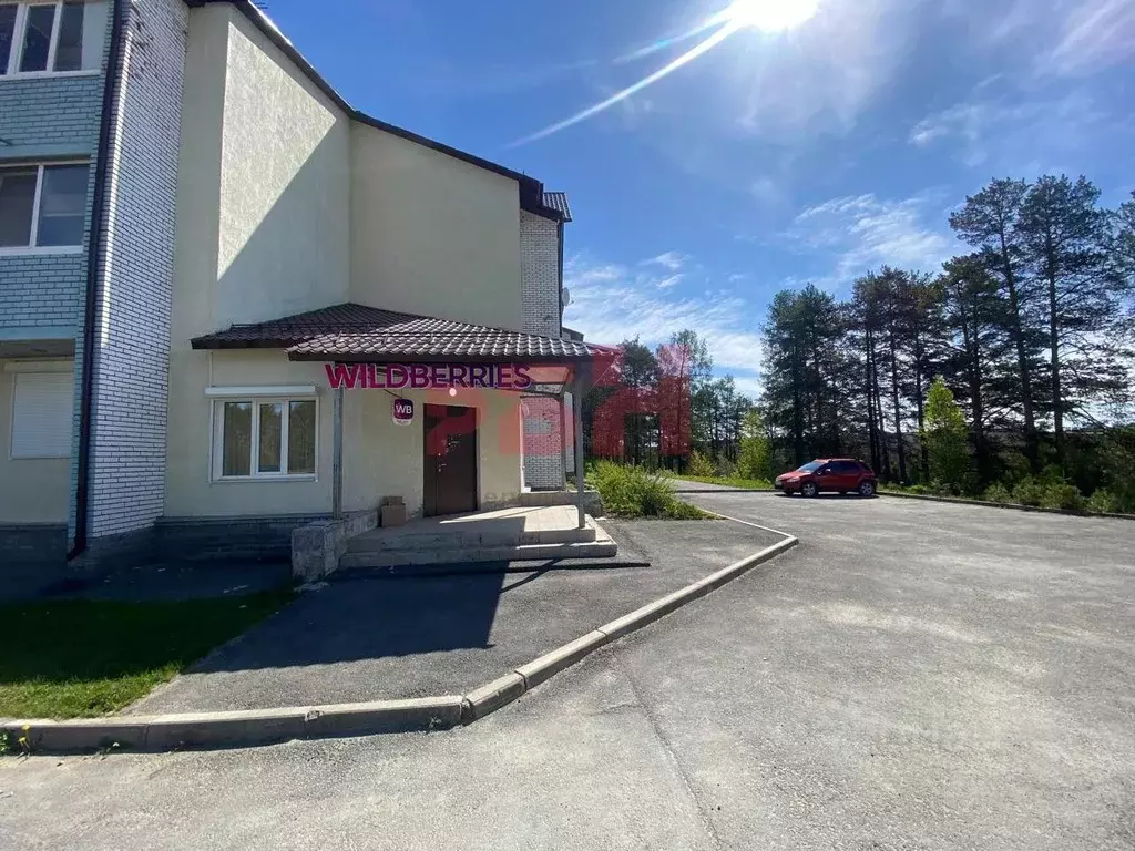 Торговая площадь в Свердловская область, Реж Заводская ул., 8/2 (69 м) - Фото 1