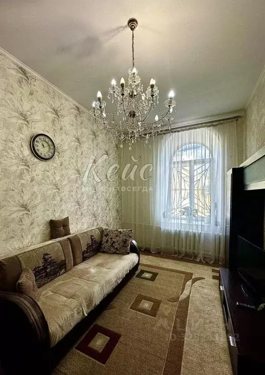 1-к кв. Крым, Феодосия ул. Красноармейская, 8 (30.4 м) - Фото 1