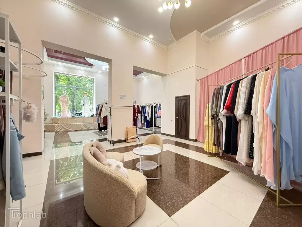 Помещение свободного назначения в Кабардино-Балкария, Нальчик просп. ... - Фото 1