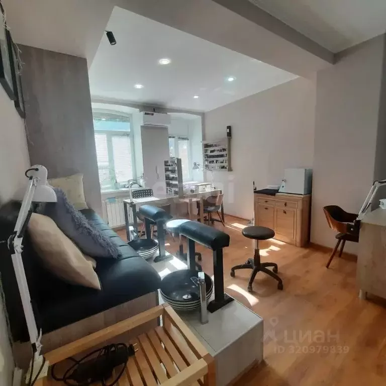 Офис в Саратовская область, Саратов просп. Имени Петра Столыпина, 3 ... - Фото 1