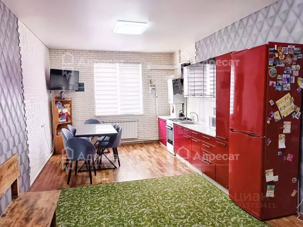 Дом в Волгоградская область, Волгоград ул. Шурухина, 86/1410 (106 м) - Фото 2