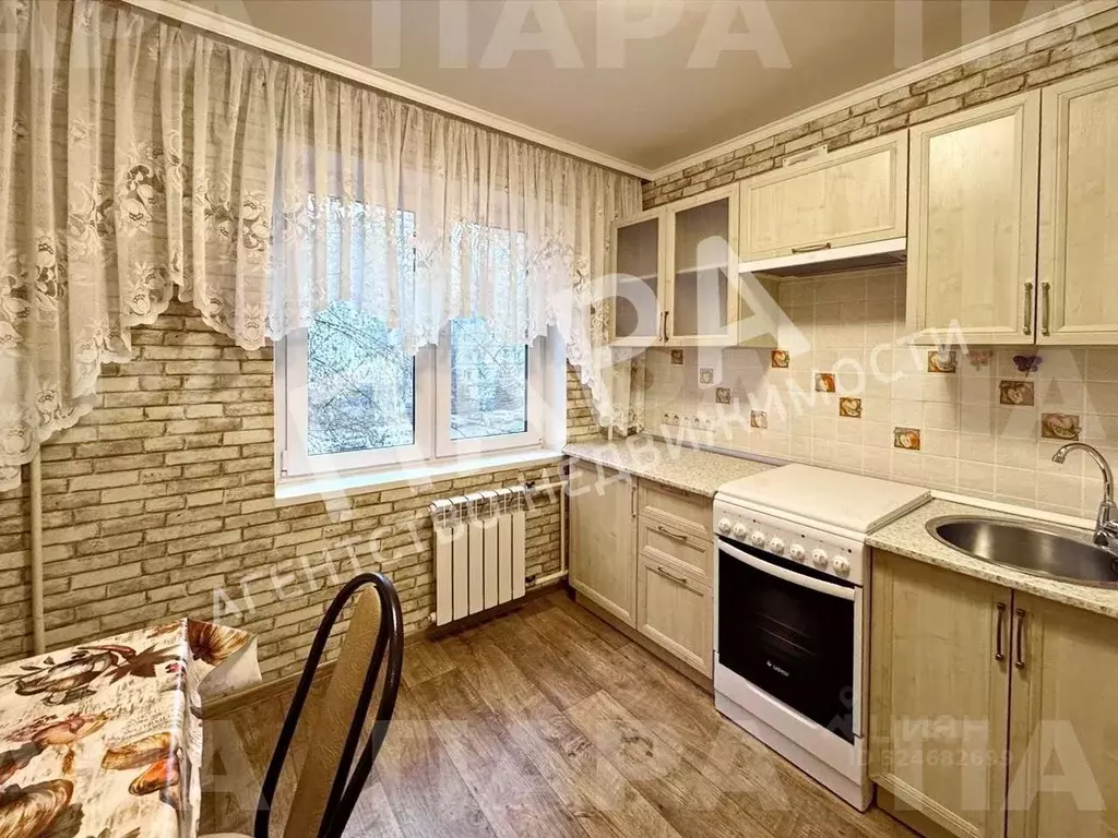 1-к кв. Самарская область, Самара Молодежная ул., 13 (35.0 м) - Фото 1