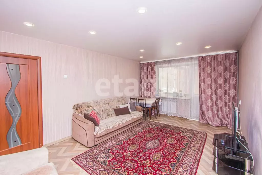 3-к кв. Бурятия, Улан-Удэ ул. Лимонова, 12 (67.8 м) - Фото 1