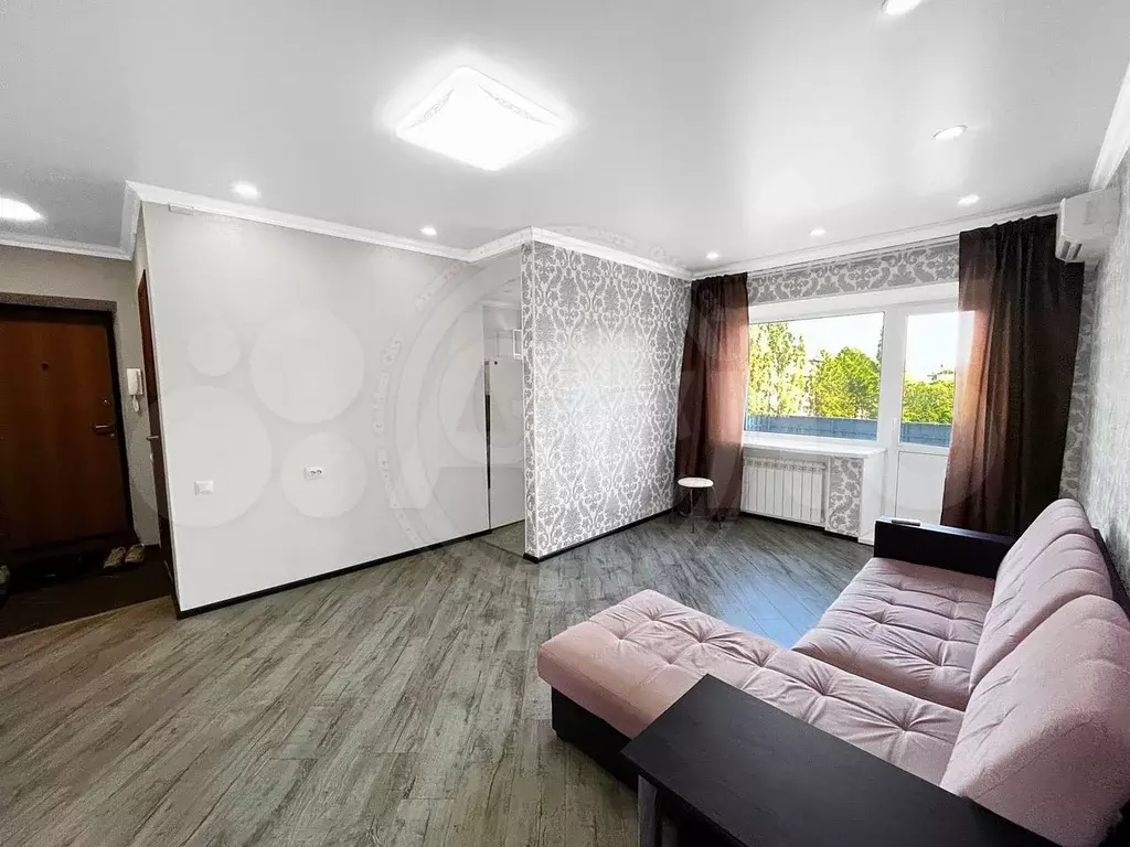 1-к. квартира, 30 м, 5/5 эт. - Фото 0