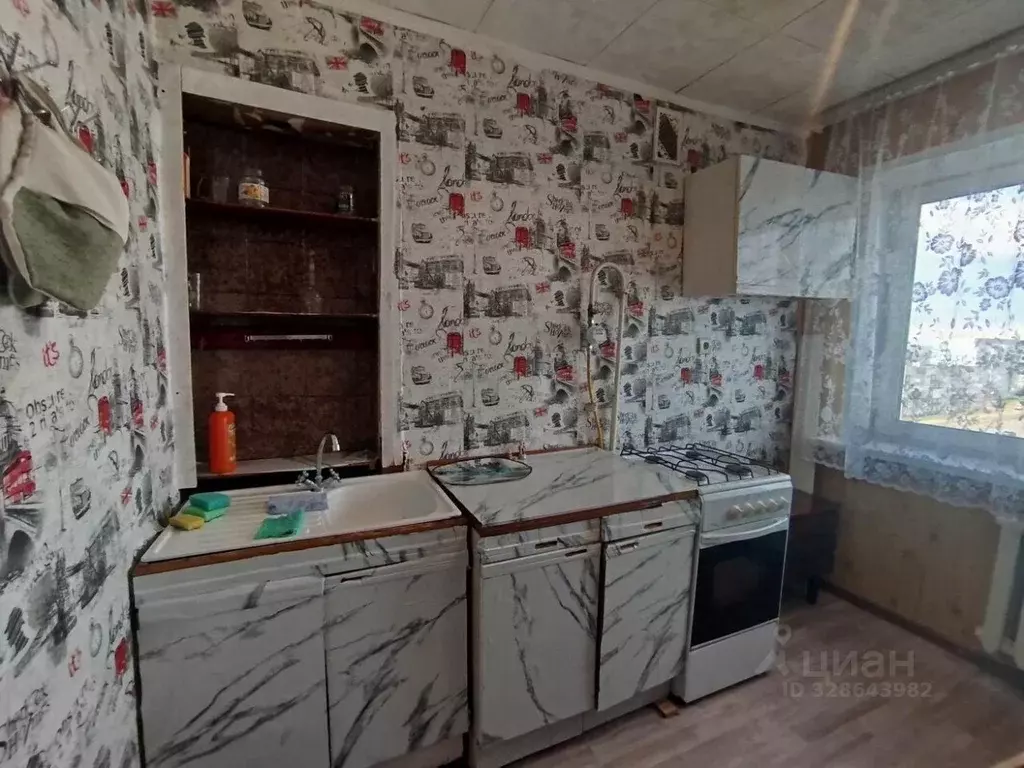 3-к кв. Ярославская область, Тутаев Советская ул., 13 (59.5 м) - Фото 2