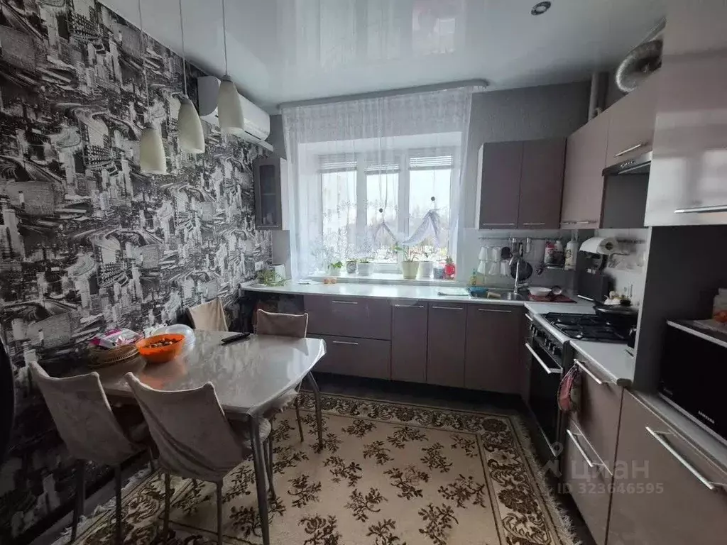 1-к кв. Воронежская область, Семилуки ул. 25 лет Октября, 140/3 (37.0 ... - Фото 1