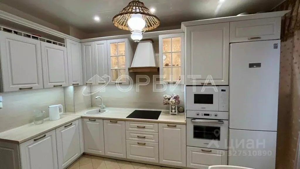 3-к кв. Тюменская область, Тюмень Заречный проезд, 37к1 (82.7 м) - Фото 1