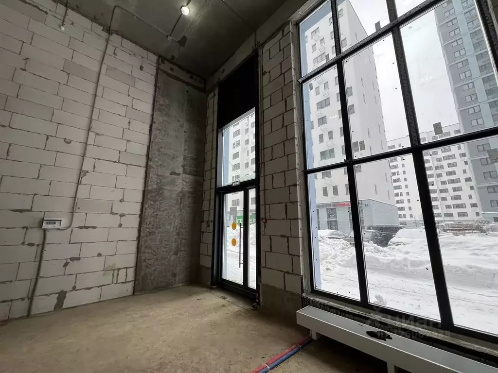 Торговая площадь в Москва ул. Братьев Гранат, 6 (46 м) - Фото 1