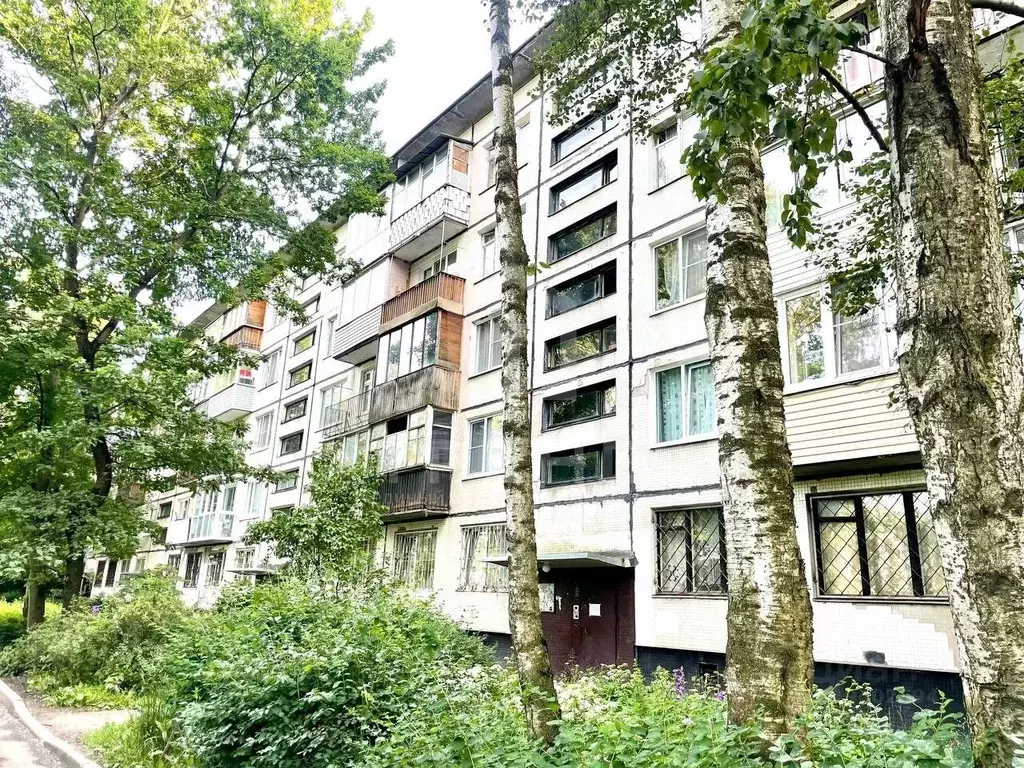 3-к кв. Санкт-Петербург ул. Крыленко, 33К1 (59.0 м) - Фото 0