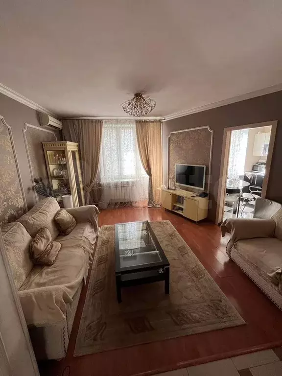 3-к. квартира, 71 м, 8/16 эт. - Фото 0