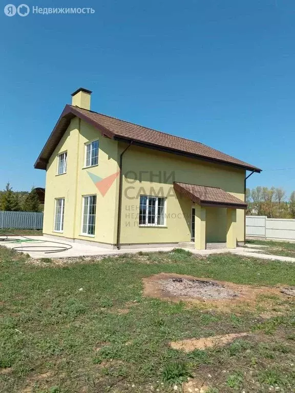 Дом в Волжский район, 6-я линия, 1 (271.8 м) - Фото 1