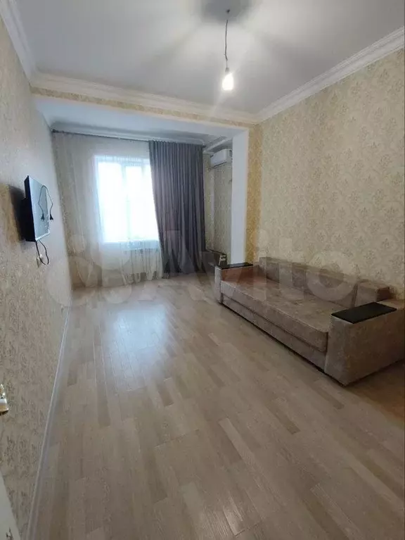1-к. квартира, 46 м, 2/10 эт. - Фото 0