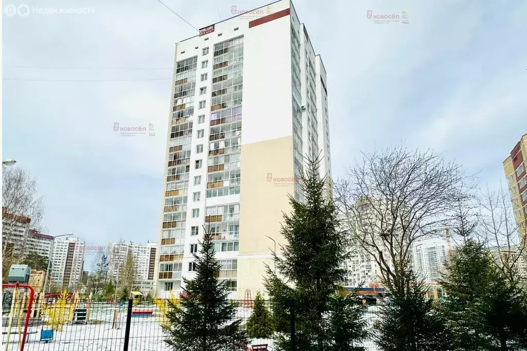 2-комнатная квартира: Екатеринбург, улица Краснолесья, 16к2 (60 м) - Фото 1
