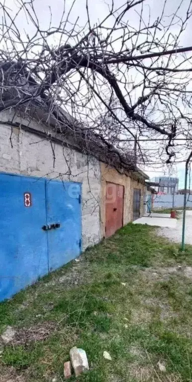 Гараж в Краснодарский край, Новороссийск городской округ, с. Гайдук ... - Фото 0