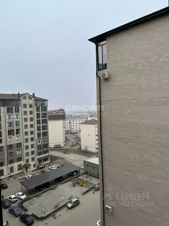 2-к кв. Кабардино-Балкария, Нальчик ул. Тарчокова, 31к1 (74.0 м) - Фото 2