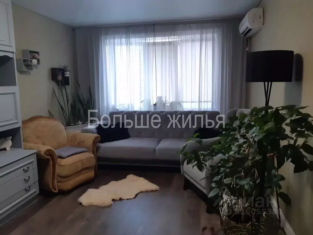 2-к кв. Волгоградская область, Волгоград ул. Лавочкина, 6/1 (45.0 м) - Фото 1