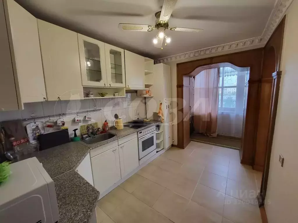 6-к кв. Тюменская область, Тюмень Ставропольская ул., 2А (140.0 м) - Фото 0