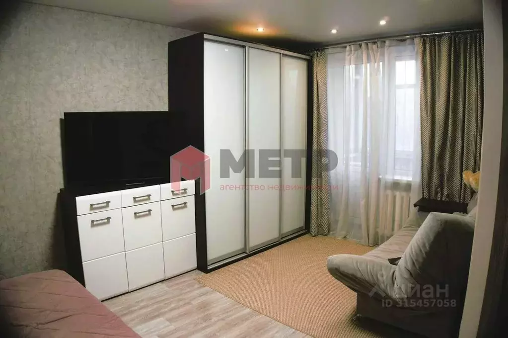 1-к кв. Севастополь ул. Хрусталева, 37 (32.9 м) - Фото 1