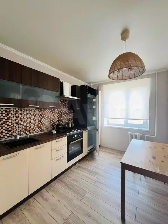 3-к. квартира, 54 м, 4/9 эт. - Фото 0