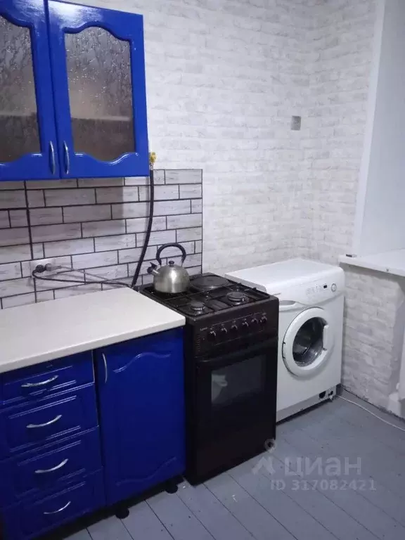 3-к кв. Пермский край, Пермь Автозаводская ул., 18 (58.0 м) - Фото 0