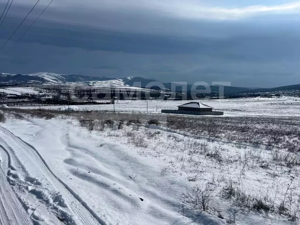 Участок в Крым, Симферопольский район, Добровское с/пос, с. Пионерское ... - Фото 1