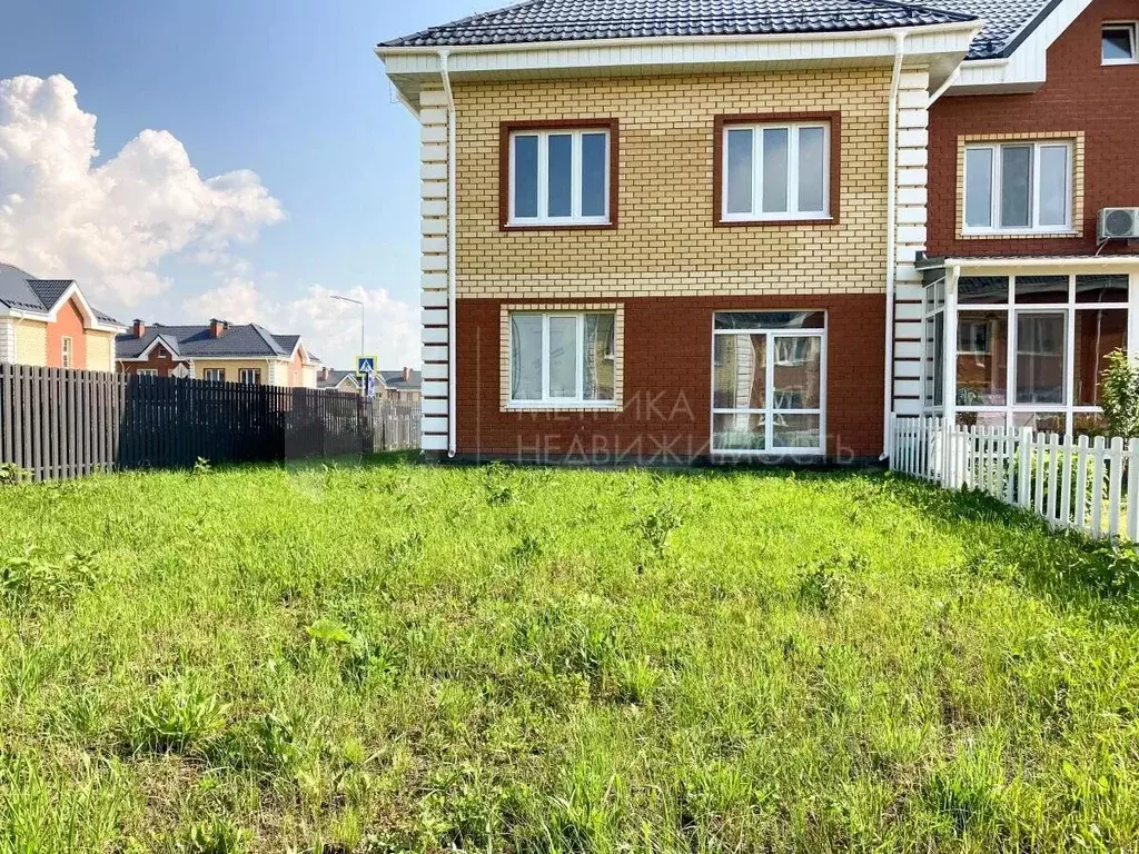 Таунхаус в Тюменская область, Тюмень ул. Бориса Быстрых, 39 (114 м) - Фото 1