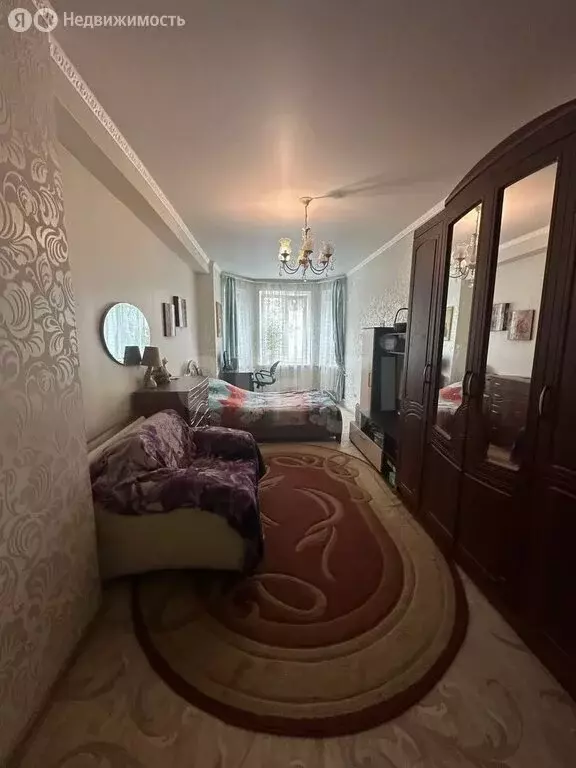 3-комнатная квартира: Брянск, улица Ульянова, 130 (83.7 м) - Фото 1