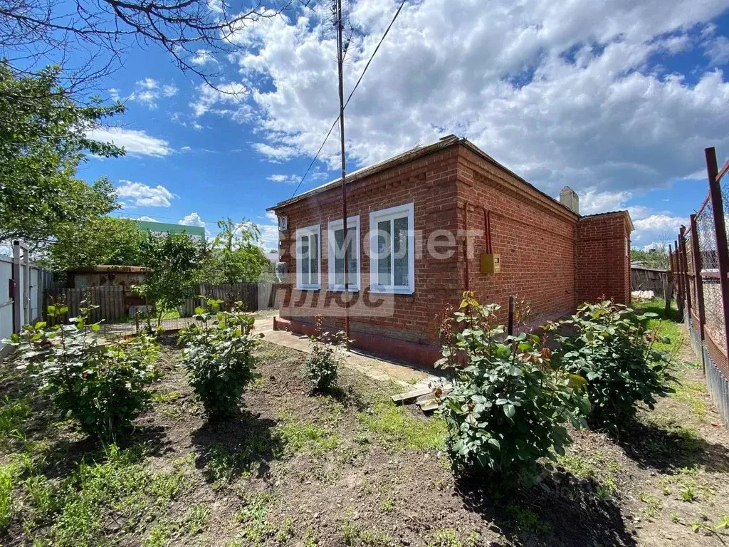 Дом в Краснодарский край, Кореновск ул. Космонавтов, 2 (42 м) - Фото 1