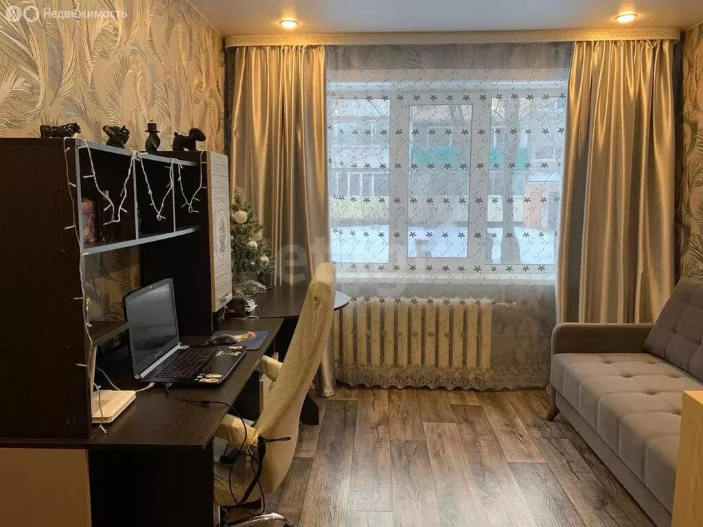 2-комнатная квартира: село Тамбовка, Ленинская улица, 109 (49.9 м) - Фото 1