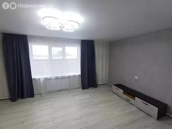 Дом в Курганская область, Кетовский муниципальный округ, деревня ... - Фото 1