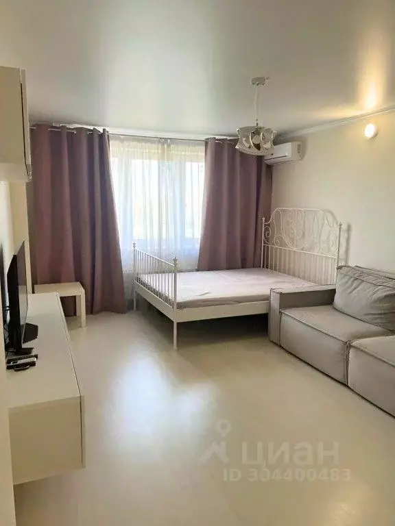 1-к кв. Татарстан, Казань ул. Гарифа Ахунова, 2 (48.0 м) - Фото 0