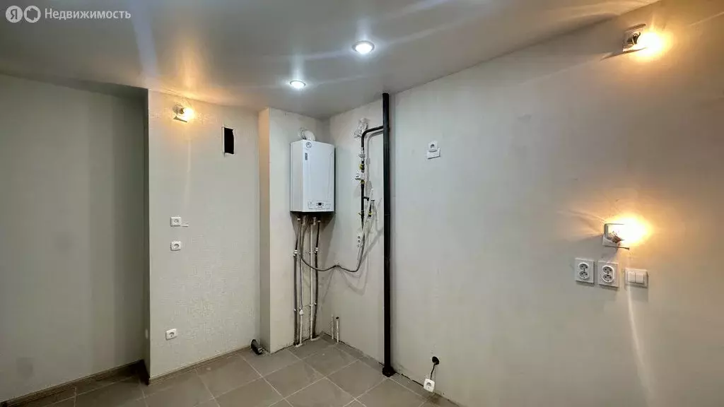 1-комнатная квартира: Батайск, улица Ушинского, 31к1 (38 м) - Фото 2