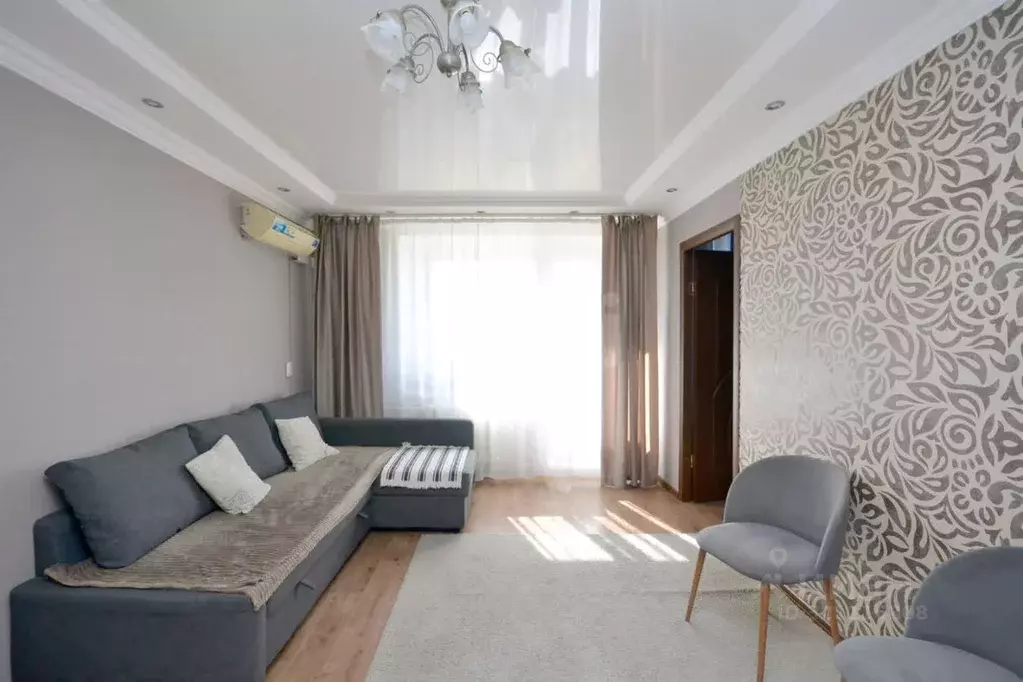 4-к кв. Саха (Якутия), Якутск ул. Чиряева, 8 (61.5 м) - Фото 1