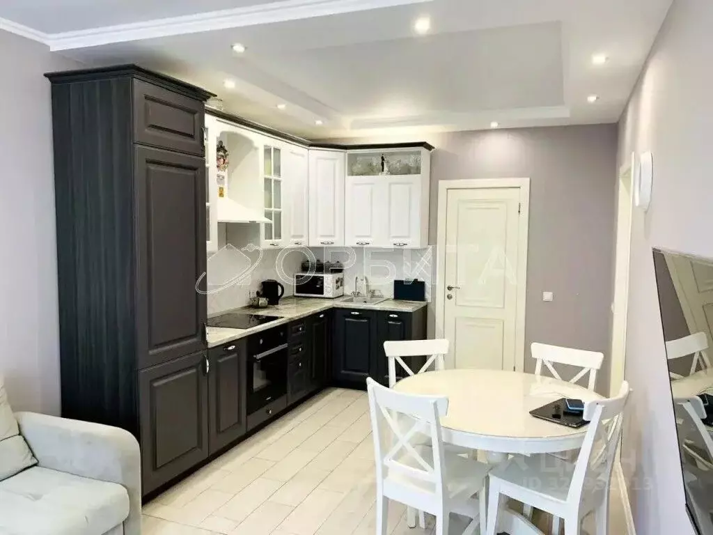 3-к кв. Тюменская область, Тюмень Заречный проезд, 14 (77.2 м) - Фото 1