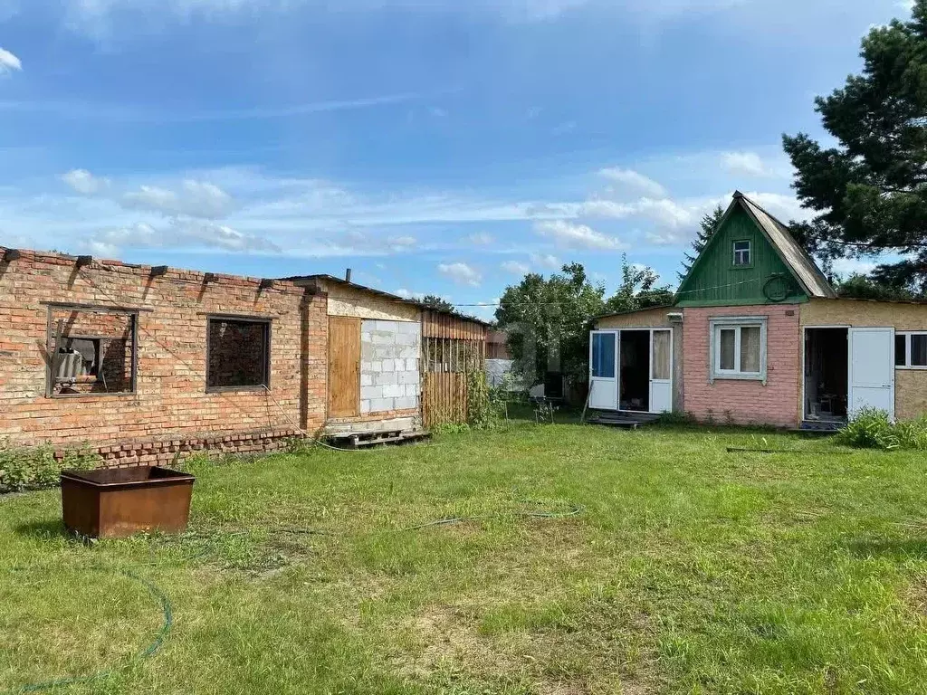 Дом в Омская область, Омск СОСН Колос-2 тер., аллея 13-я (15 м) - Фото 0