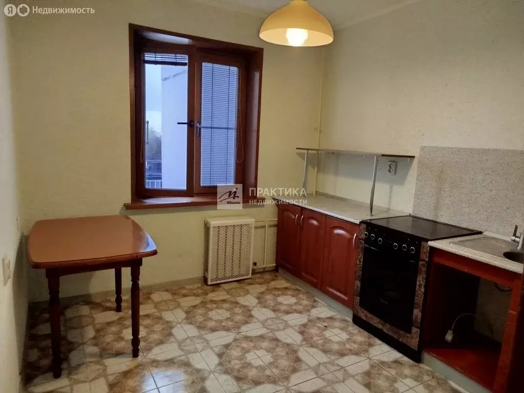 3-комнатная квартира: посёлок городского типа Андреевка, 41 (63.5 м) - Фото 2