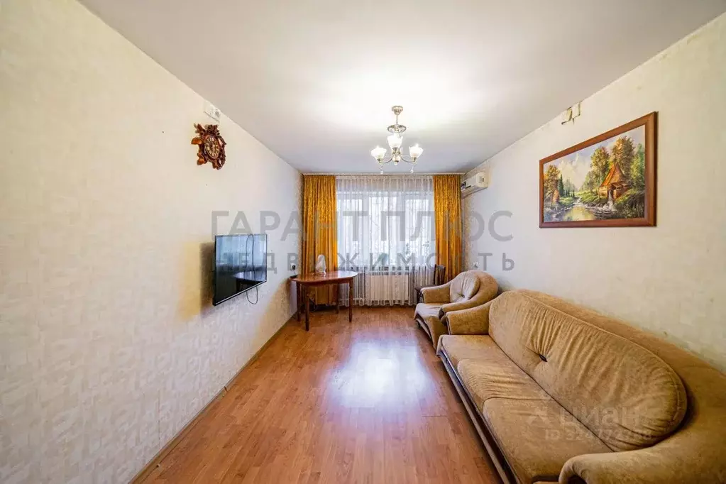 2-к кв. Липецкая область, Липецк Октябрьская ул., 73 (44.0 м) - Фото 1