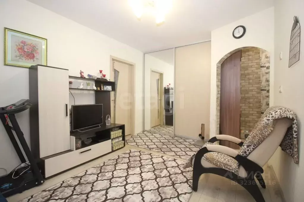 2-к кв. Челябинская область, Челябинск ул. Сулимова, 98 (46.9 м) - Фото 1