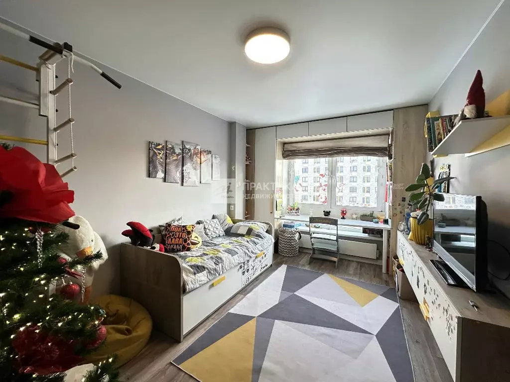 Продается 3-комнатная квартира - Фото 2