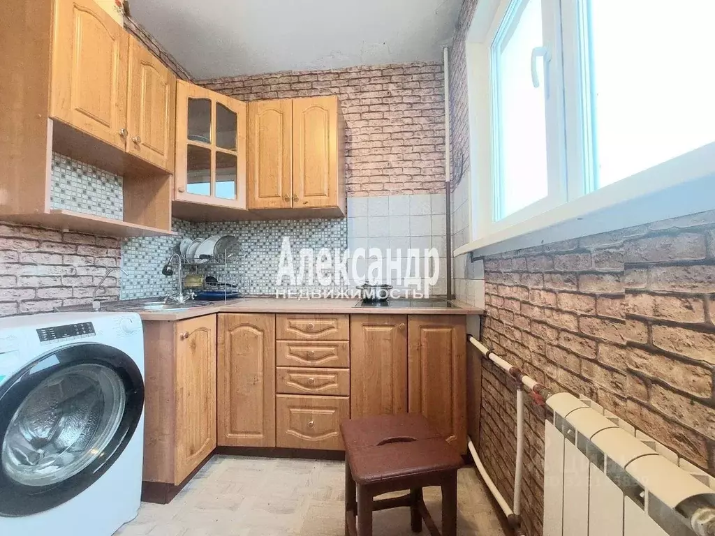 6-к кв. Санкт-Петербург ул. Рихарда Зорге, 3 (45.0 м) - Фото 1