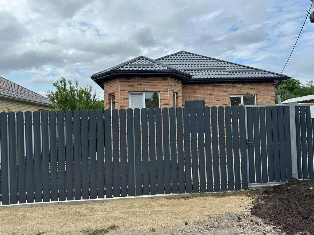 Дом в Краснодарский край, Краснодар Российский СНТ, ул. Вишневая (90 ... - Фото 1