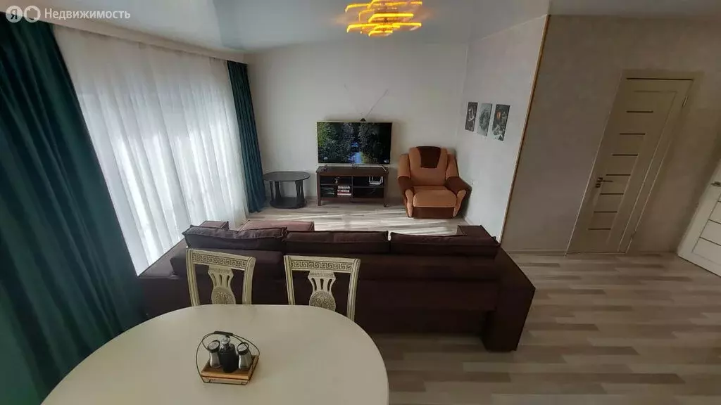 2-комнатная квартира: Владикавказ, улица Зураба Магкаева, 83к3 (51 м) - Фото 1