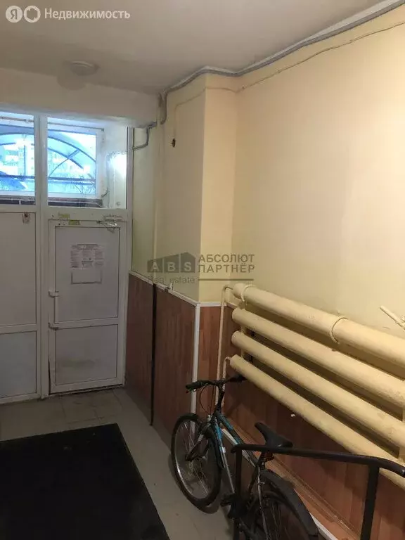 3-комнатная квартира: Великий Новгород, Большая Московская улица, ... - Фото 2