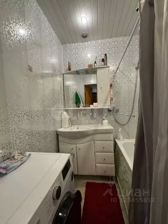 1-к кв. Ярославская область, Рыбинск просп. 50 лет Октября, 32 (53.5 ... - Фото 1