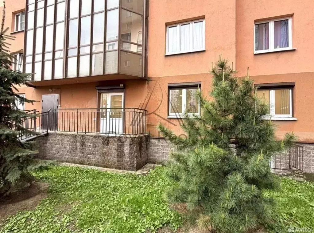Помещение свободного назначения в Ленинградская область, Кудрово г. ... - Фото 1