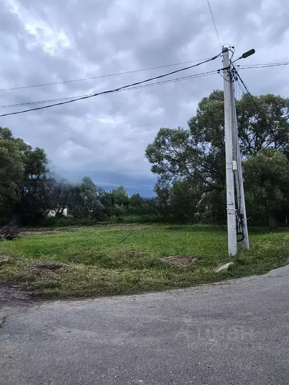 Участок в Калужская область, Жуковский муниципальный округ, Чубарово ... - Фото 1