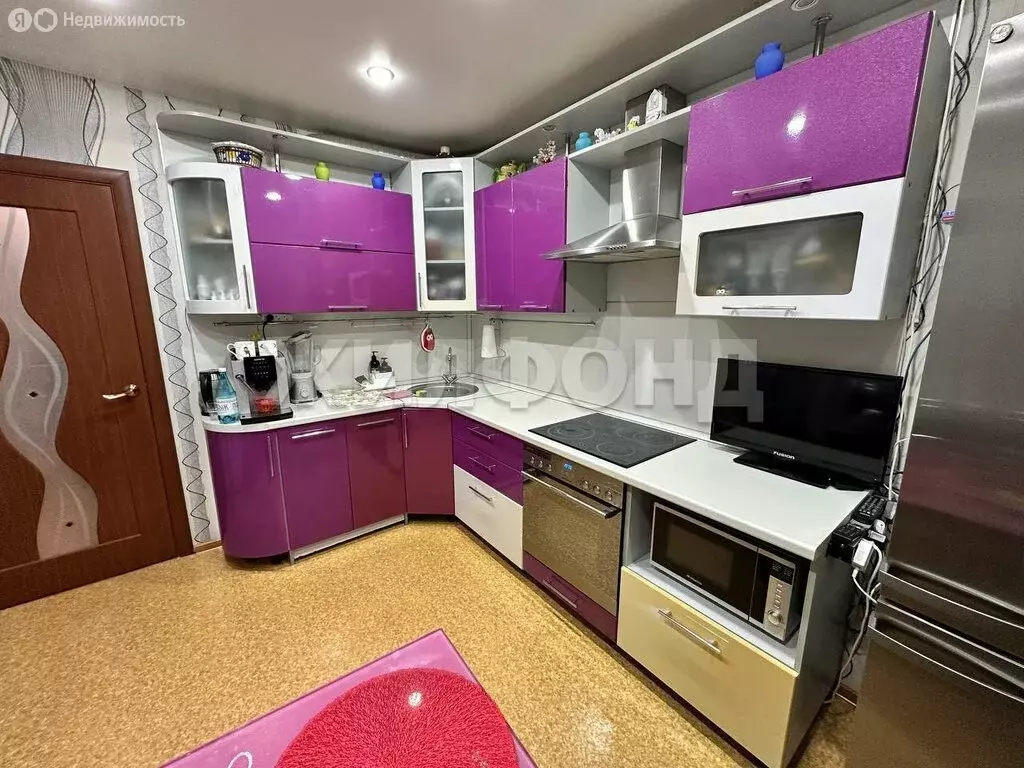 2-комнатная квартира: Тольятти, бульвар Ленина, 14А (64.7 м) - Фото 2