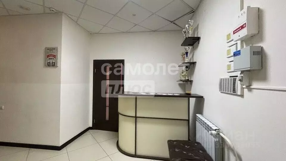 Помещение свободного назначения в Брянская область, Брянск ул. Романа ... - Фото 1